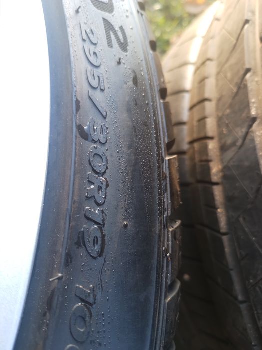 Cadillac cts koła zimowe 19 cali dwie szerokościi