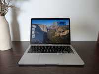 MacBook Air M1 8GB RAM – W-wa - Stan Bardzo Dobry – US – 95% Baterii