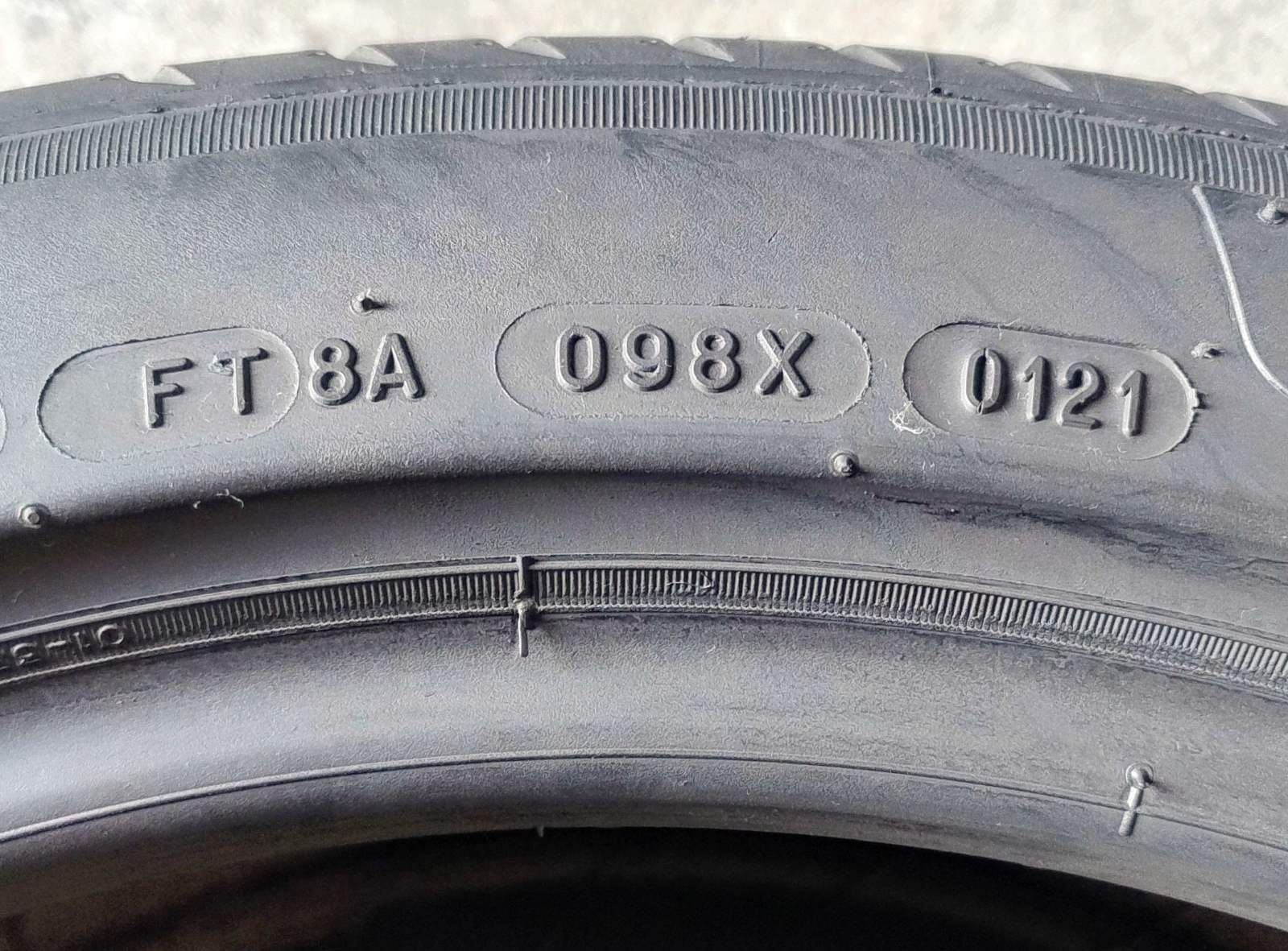 Шини літні R17 225/45 Michelin Primacy 4
