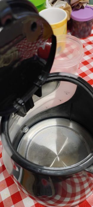 Jarro eléctrico quase novo