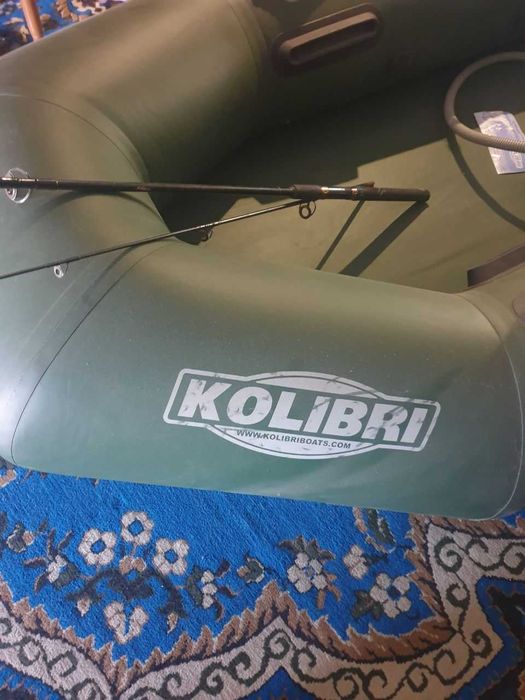 Надувний човен Kolibri 240