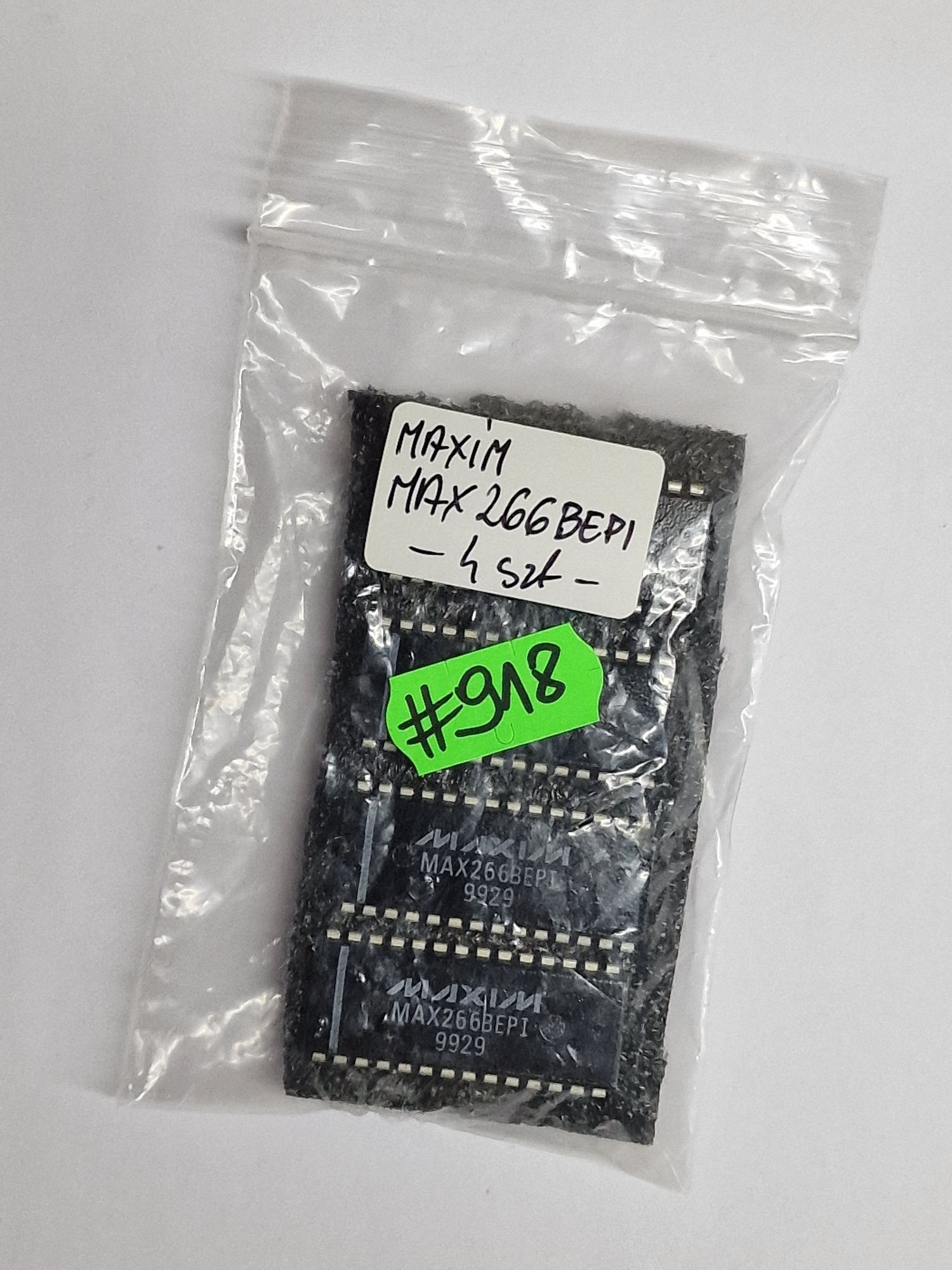 #918   MAX266BEPI / MAX266 BEPI