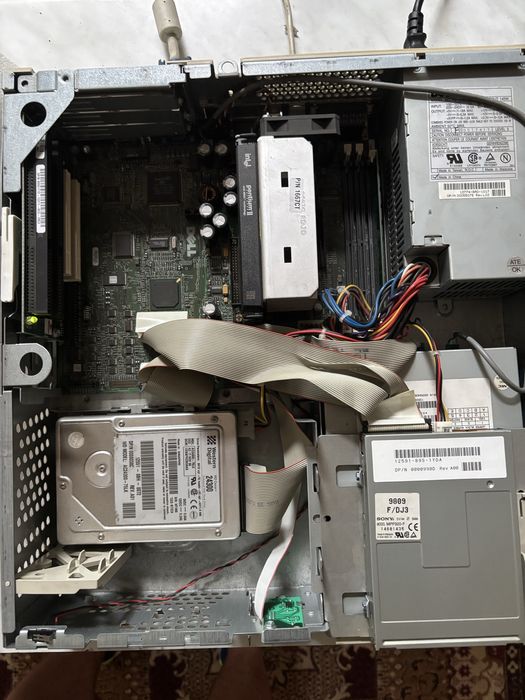 Retro zestaw! Dell OptiPlex GX1 + Monitor Dell + oryg. klawiatura