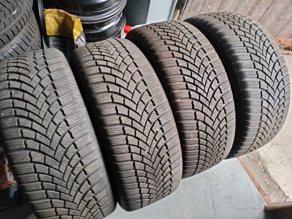 225/55r17 Bridgestone opony zimowe 2023rok