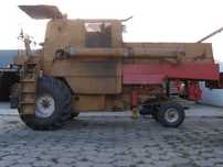 Kombajn zbożowy Bizon Z056