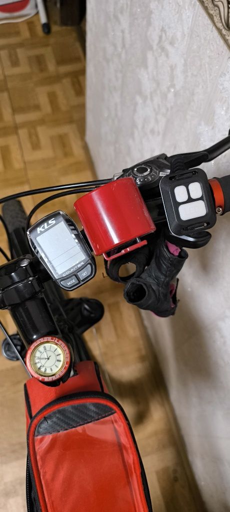 Mongoose велосипед продам
MONGOOSE SWITCHBACK EXPERT