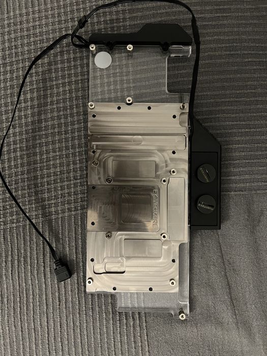 EKWB Vector RTX re rgb64286430657282122