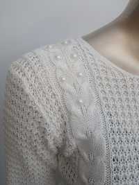 Sweter biały ecru z perełkami