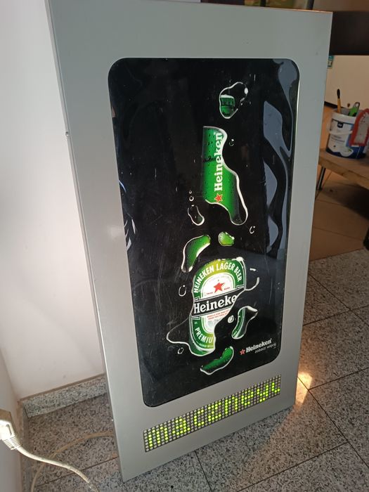 Heineken reklama podświetlana
