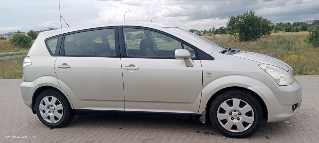 Toyota Corolla Verso 1,8 benzyna, 2005