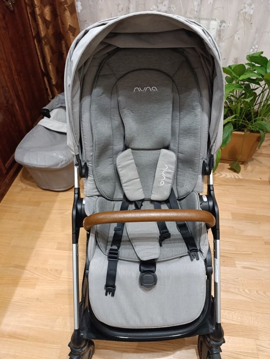 Продам коляску візок 2 в 1 NUNA triv