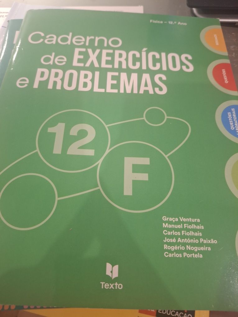 Caderno de atividades 12 ano