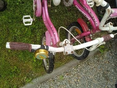 Rowerek dziewczęcy 16"