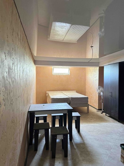 Приміщення 54 кв.м Іванова 18