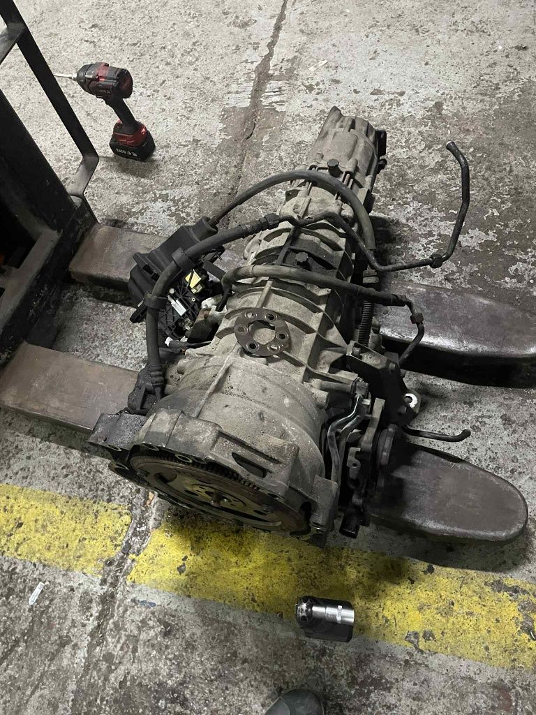 Skrzynia 1.8t quattro a4b6 automat GBF