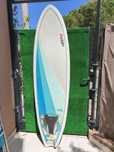 Prancha NSP Fish 6'4 + Quilhas + Deck NOVO + Leash ( PREÇO NEGOCIÁVEL)