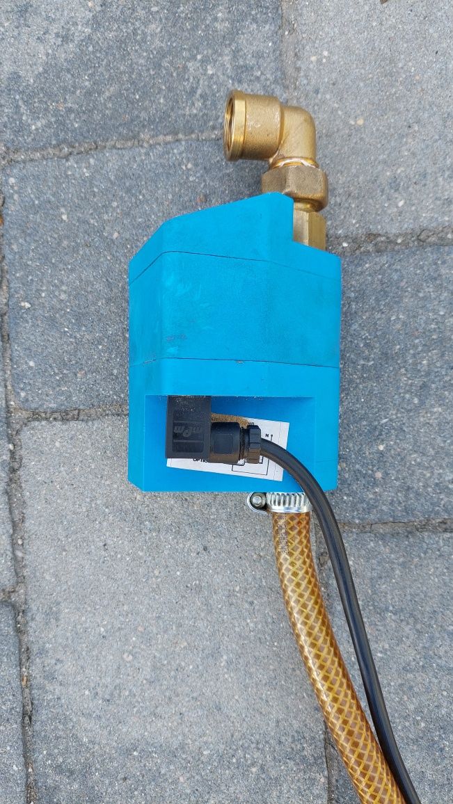 Automatyczny spust kondensatu 230v.