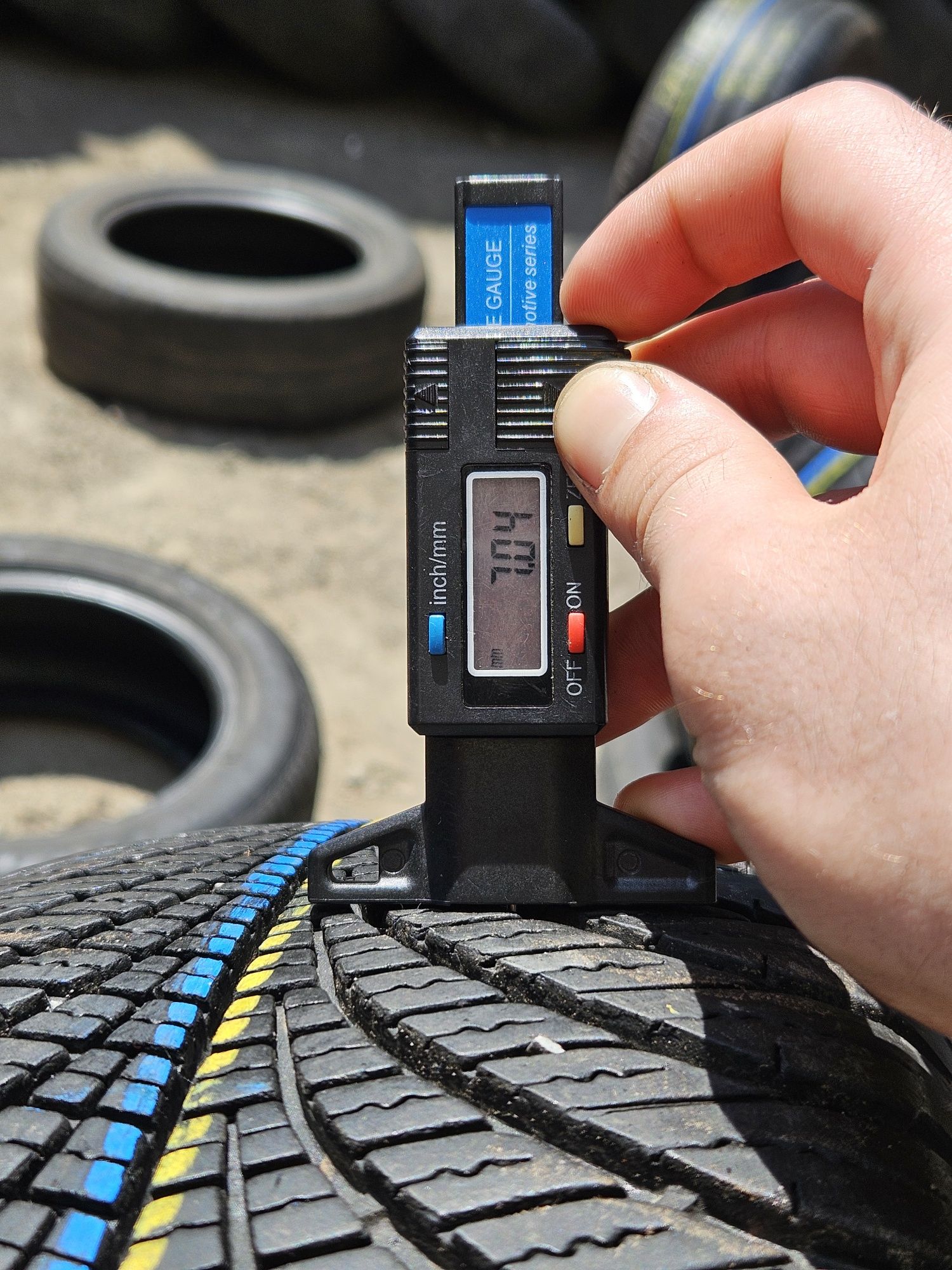 Шины БУ 215 65 R 16 Goodyear Vector 4seasons gen-2 suv комплект всесез
