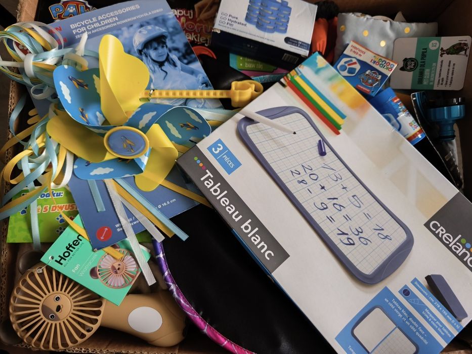 Karton box mix biedronka Lidl Action dziecko dom