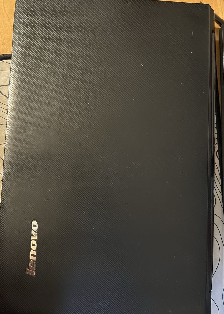Ноутбук Lenovo с NVIDIA GeForce и Intel i5 – Рабочая лошадка