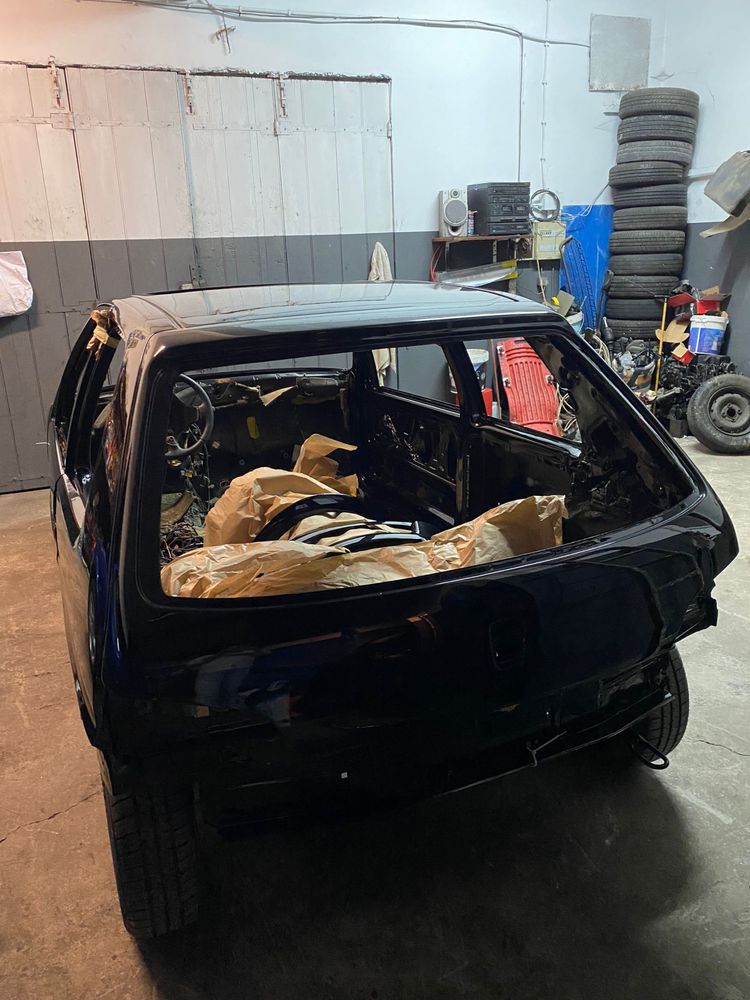 Peugeot 106 GTI.                                                   .