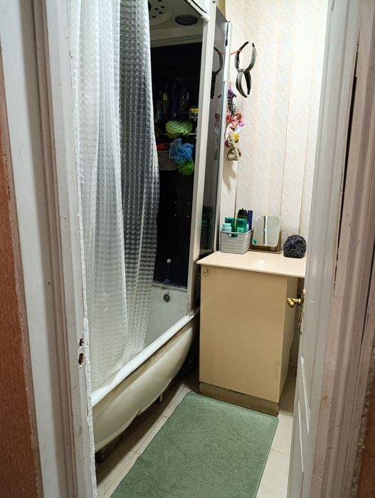 Продам свой Дом,в центре города.