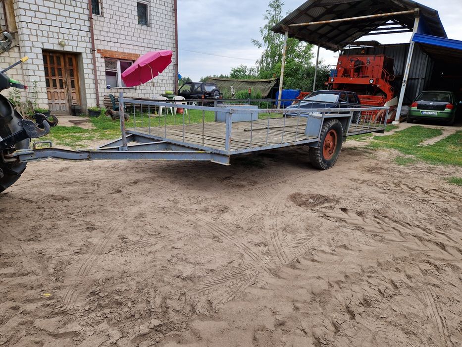 Laweta dłużyca do słomy