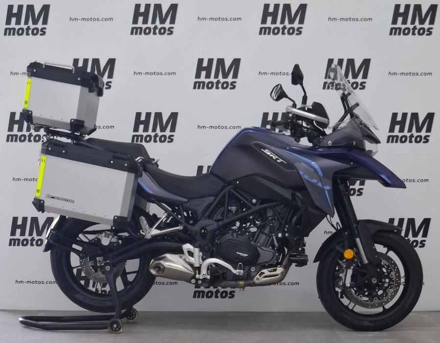 QJ Motor SRT 550 ON ROAD