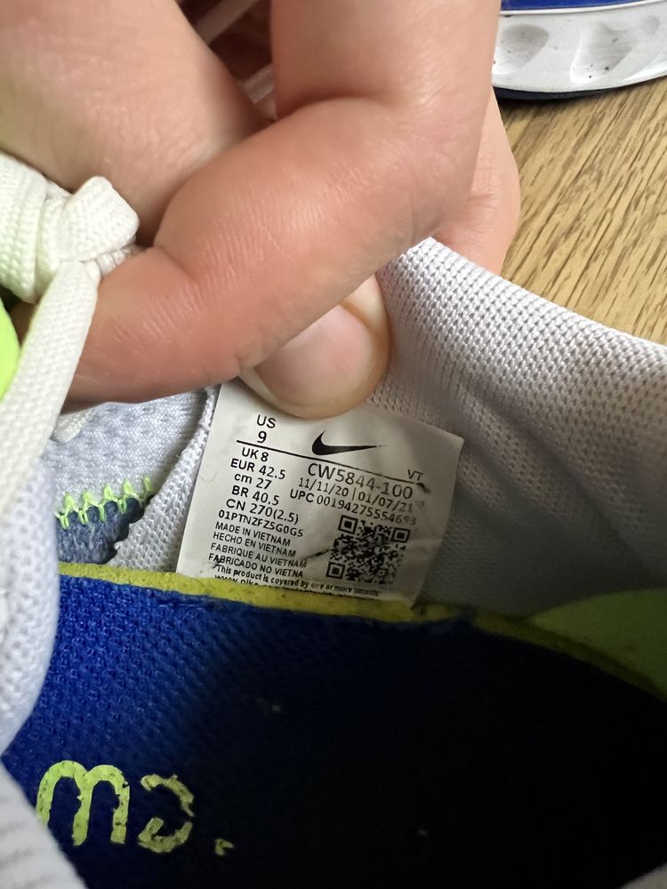 кроссовки сетка Nike Renew Run оригинал как новые 42 26,5 - 27 см