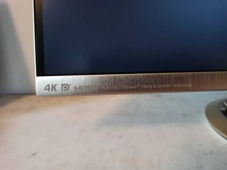 Monitor ASUS MX27U 4K USB-C