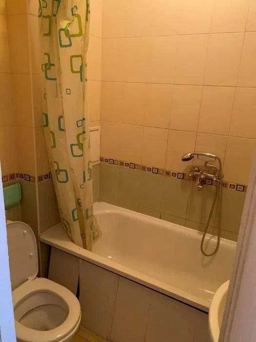 Продаж 2-кімнатної квартири вул.Соборна (біля Галереї)