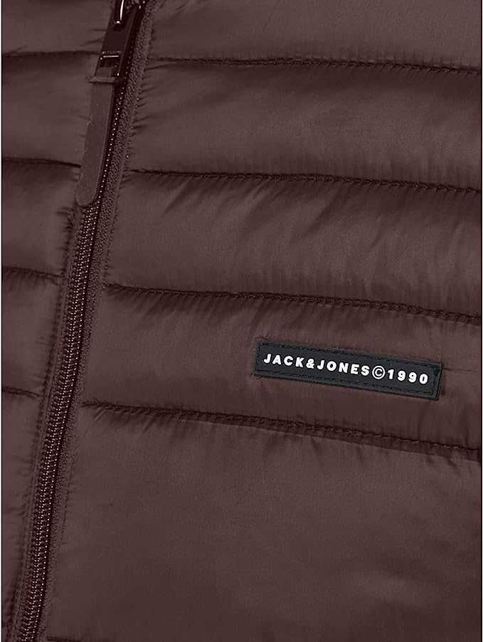 Чоловічий утеплений бомбер данського бренду Jack and Jones