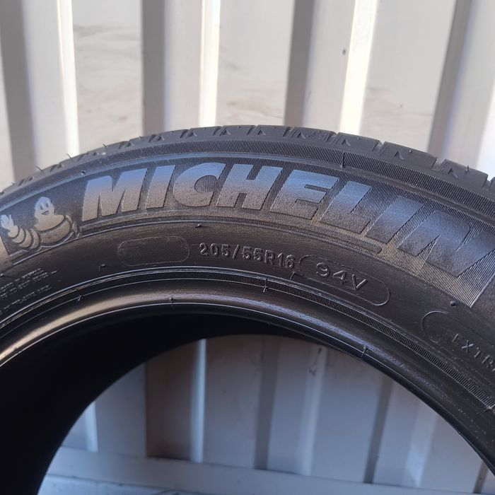 Dwie opony Michelin energy saver 205/55 r16