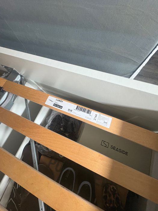 Cama Ikea BRIMNES 140x200cm