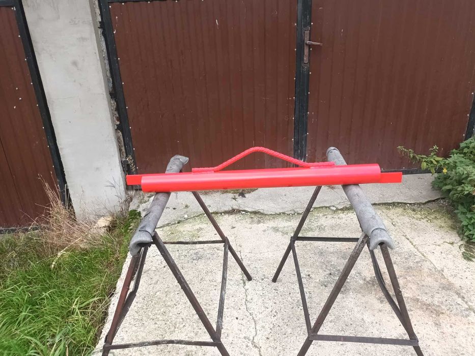 Barczyk-urządzenie   budowlane  do podnoszenia żeber betonowych