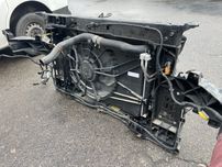 Панель, телевизор, пачка радиаторов Kia Sorento 15-20год