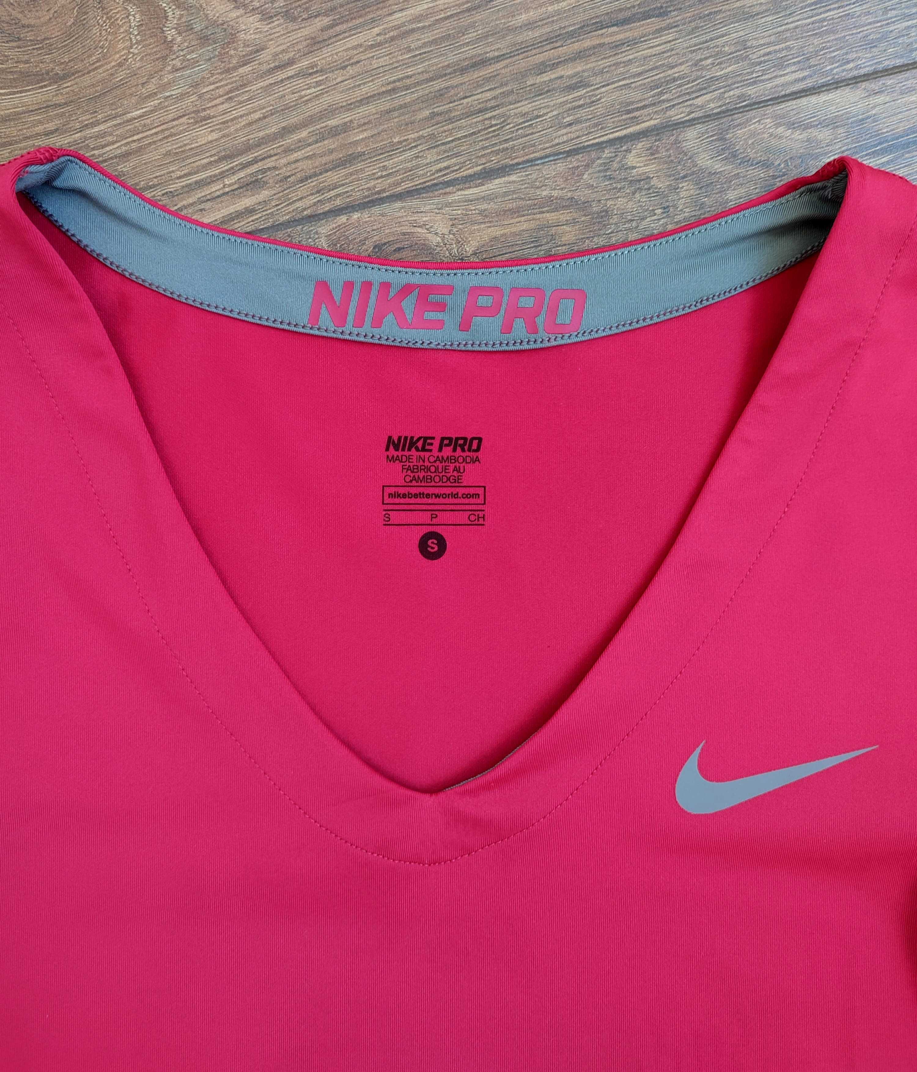 Жіноча футболка Nike Pro