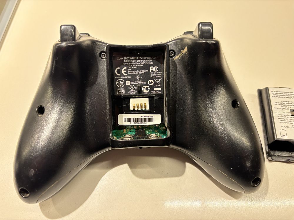 Pad xbox 360 Oryginalny stan na czesci do naprawy