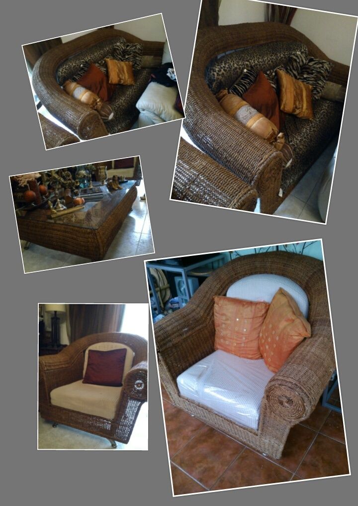 Jogo de sofas e mesa de centro