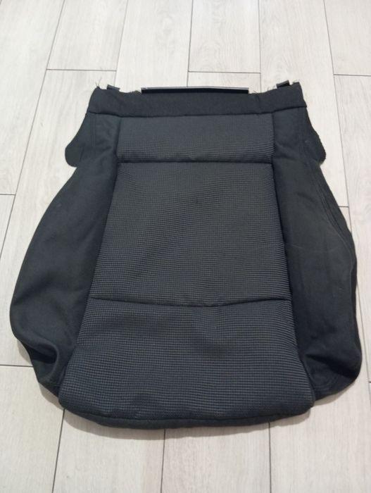 Tapicerka siedzenia ford s max