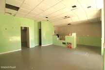Arrenda-se loja no Polis com 78m²