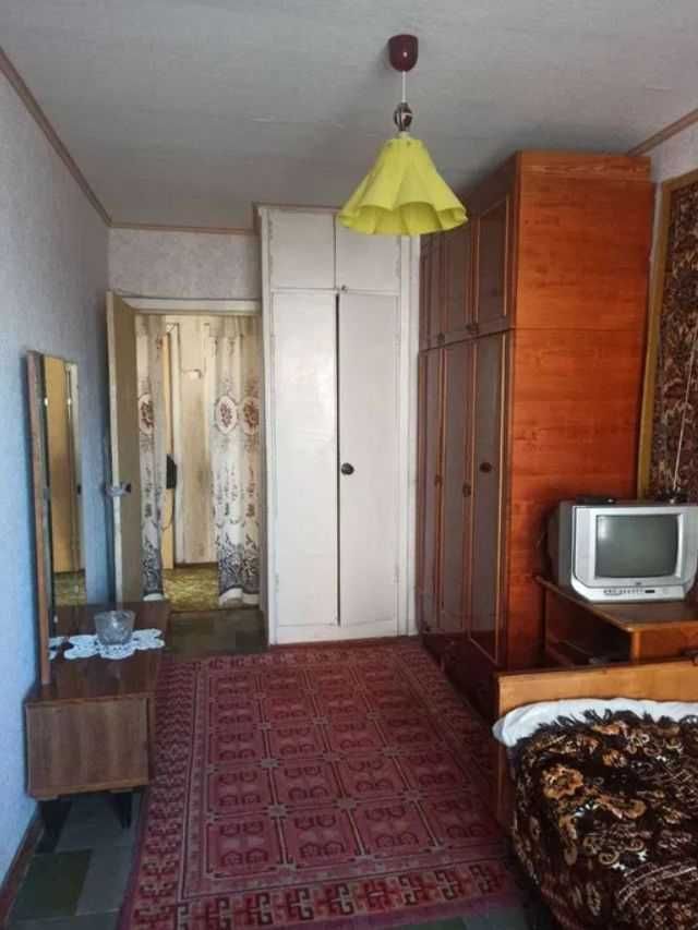 2 кім в багатоповерхівці район НАГОРКА (714245)