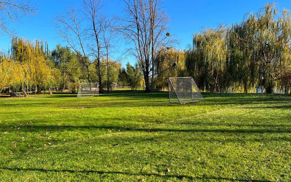 без% Оренда будинку біля річки, Нові Безрадичі, Обухівський р-н
