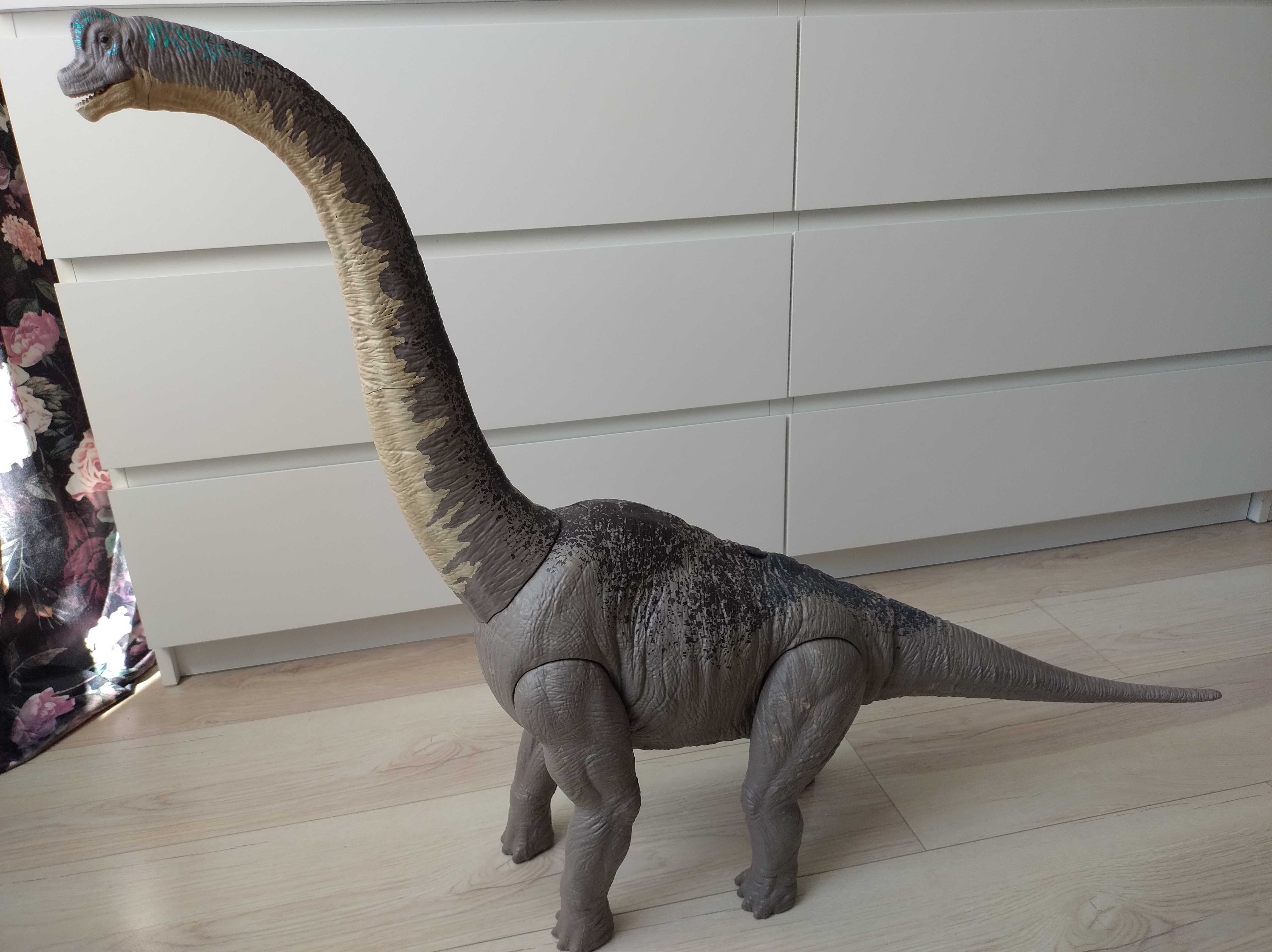 Jurassic World Mattel dinozaur Brachiosaurus Brachiozaur