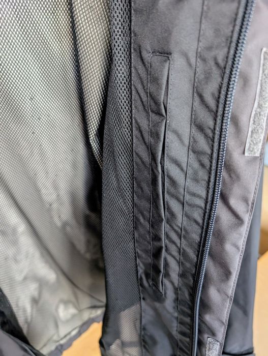 Kurtka Helly Hansen przeciwdeszczowa L