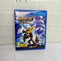 Гра на PS4/PS5 "Ratchet & Clank"