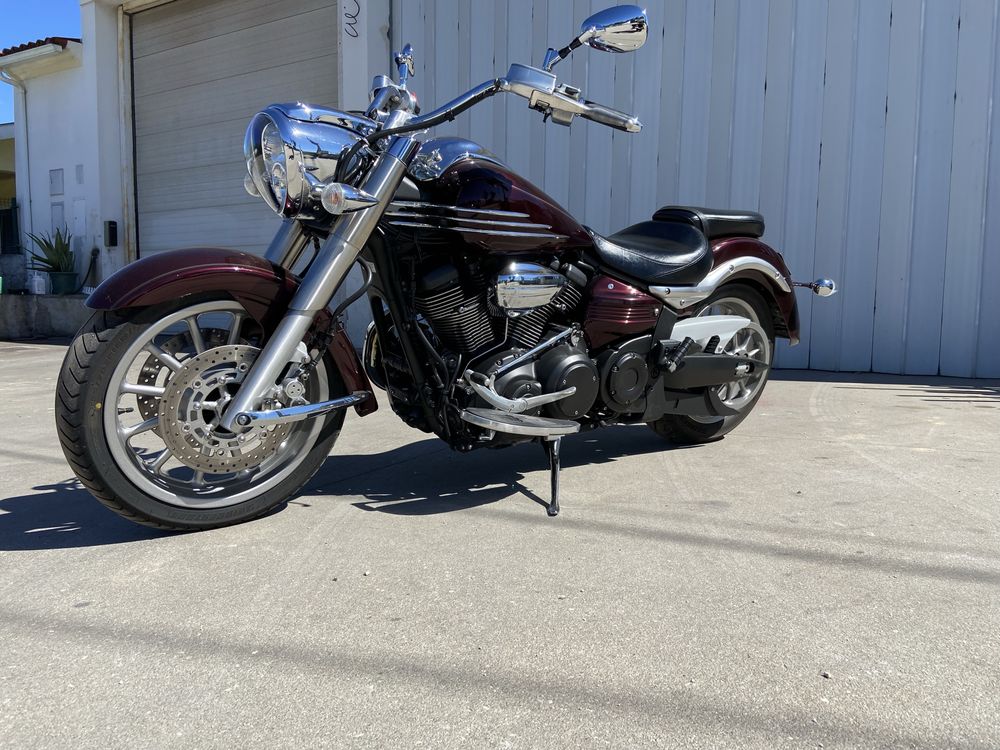 Yamaha XV 1900 Midnight Star