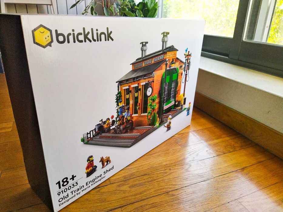 LEGO 910033 Bricklink Old Train Engine Shed