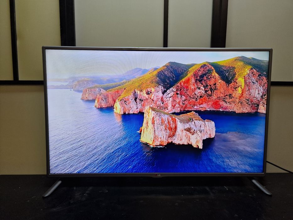 Telewizor LG 42 cali DVB-T2 SMART TV WI-FI