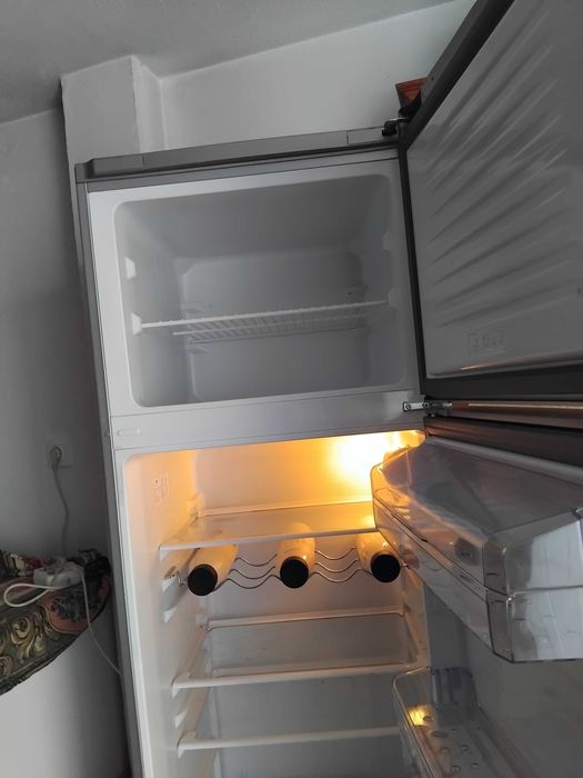 Frigorífico Beko com congelador